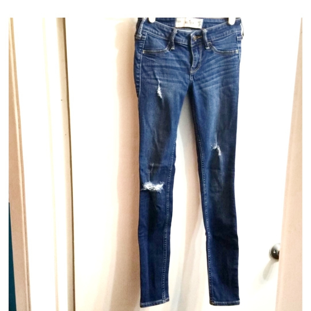 Hollister jeans